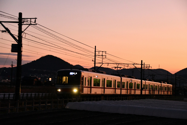 0201鵜沼宿02名鉄5112急行岐阜_01.JPG