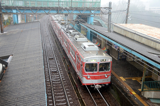 0210丸山神鉄3013.JPG