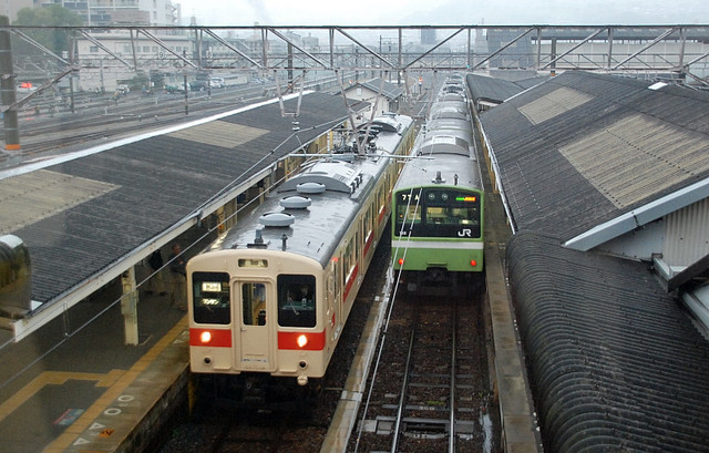 0320王子105系・201系.jpg