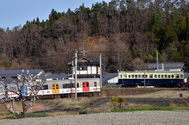 0329上田電鉄別所温泉5252保存車・1102.JPG