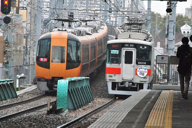 0329西灘山陽5606・近鉄22805.JPG