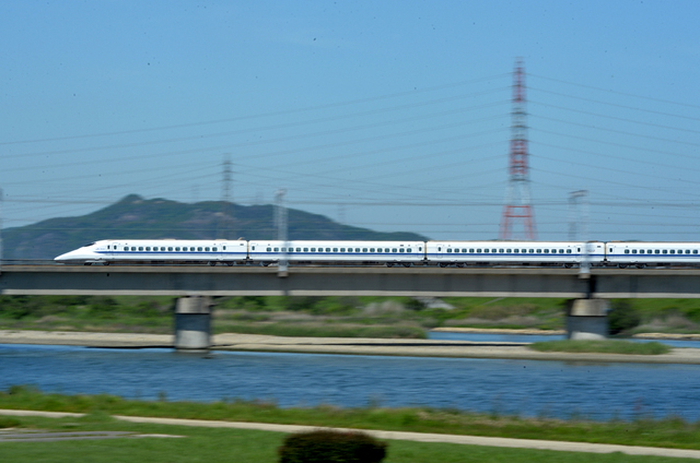 0508加古川橋梁700系下り.JPG