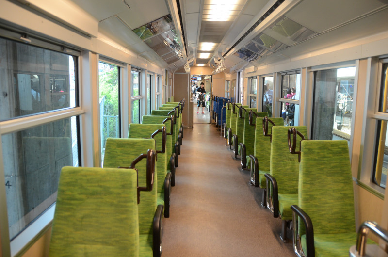 0724四日市あすなろう261車内.JPG