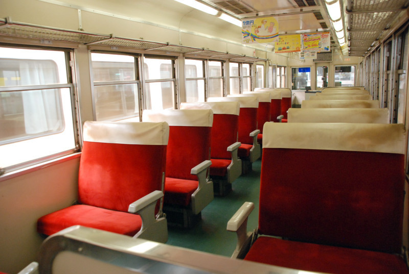0803富山地鉄14722車内.jpg