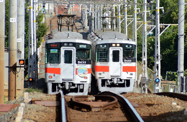 0817別府山陽5633・5600.JPG