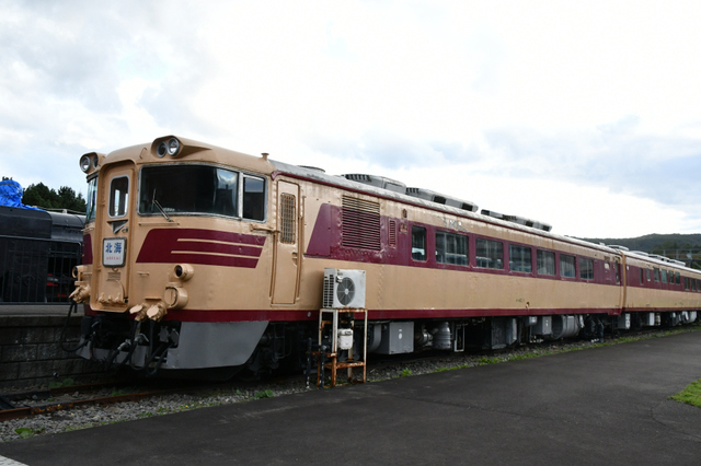 1006手宮キハ821.JPG