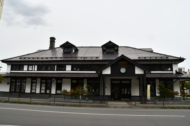 1007室蘭旧駅.JPG