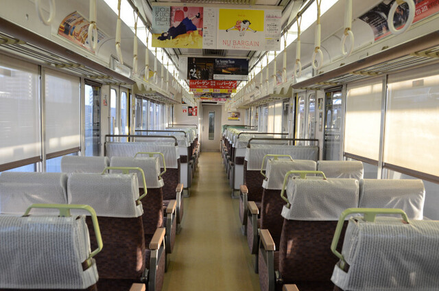1231快速221車内.JPG