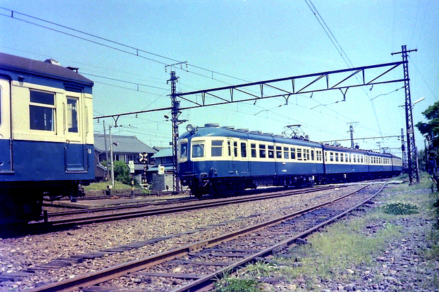 クモハ52003牛久保.jpg