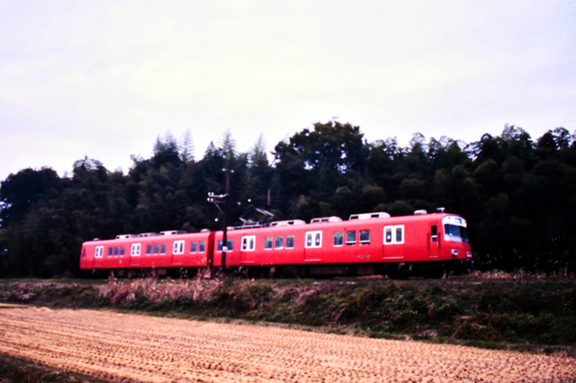 三河線西中金6800系2連ー４ (1).JPG