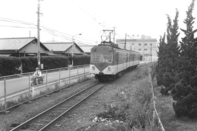 下津井103児島入線1978.JPG