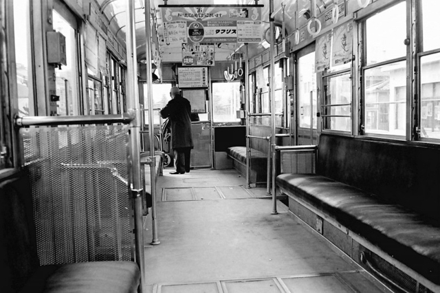 京都市電2000車内.jpg