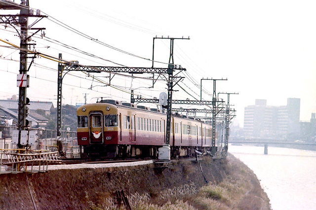 京阪3515鴨川.jpg