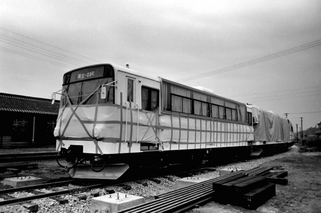 北条鉄道レールバス納車.jpg
