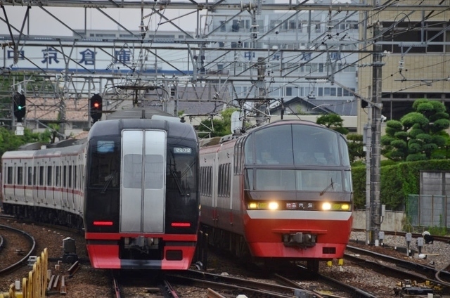 名鉄1000・2200神宮前.jpg