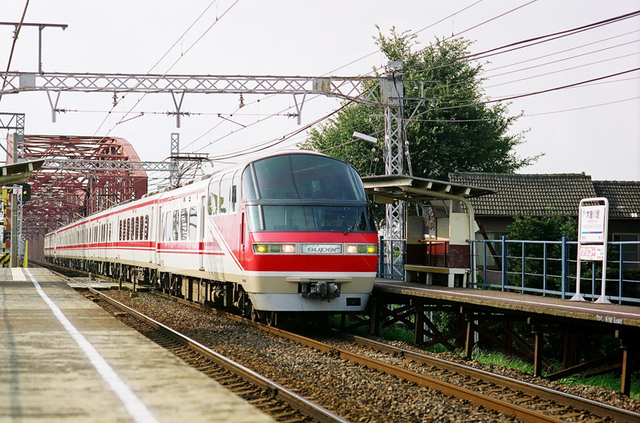 名鉄1000木曽川堤WEB.jpg