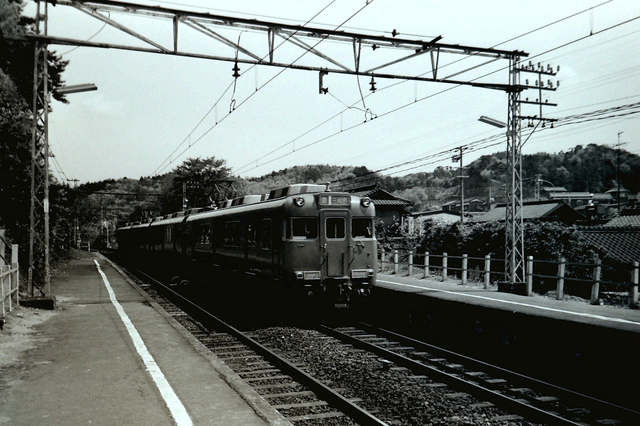 名鉄6000名電山中旧駅.JPG