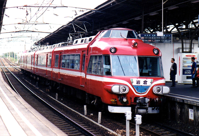 名鉄7040知立2002正面.jpg