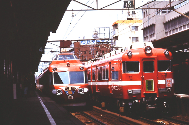 名鉄7500・7700新安城.JPG