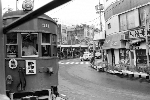 名鉄揖斐車内から511千手堂.JPG