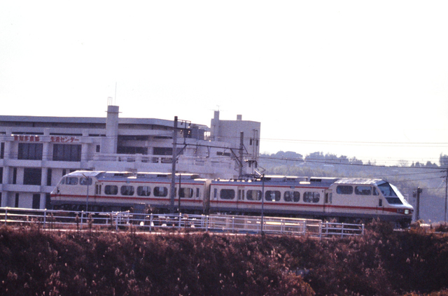 名鉄椋岡8800系.JPG