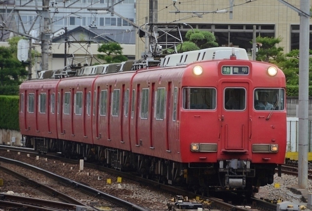 名鉄神宮前6000系初期車2018.jpg