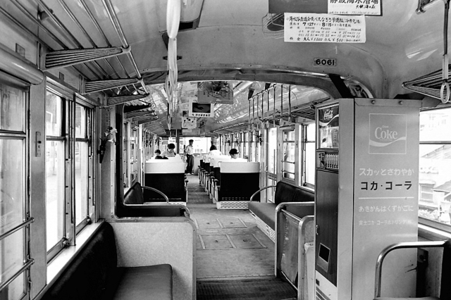 大井川6061車内.jpg