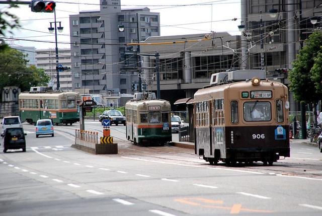 広電906ほか.jpg