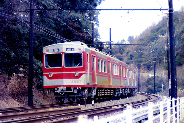 神戸電鉄3007箕谷カラー.jpg
