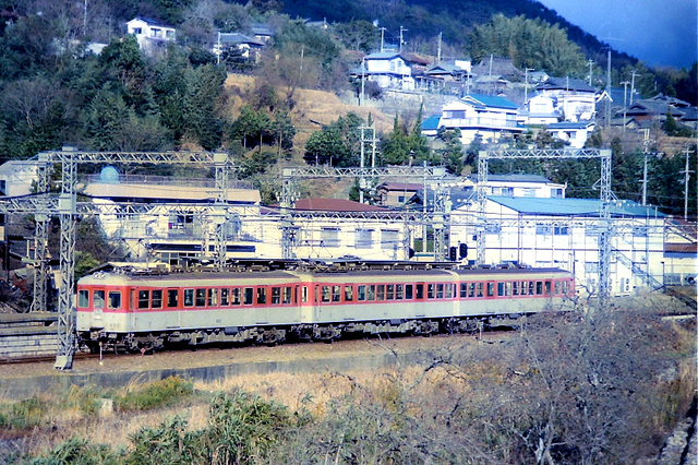神戸電鉄802谷上カラー.jpg