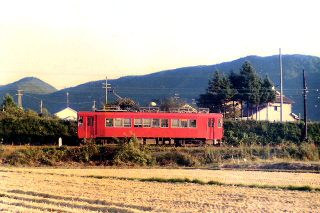 美濃町線600形上芥見.JPG