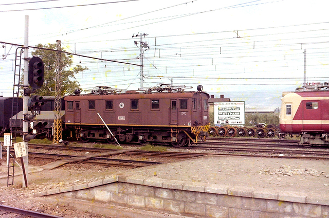 長野電鉄須坂ED5001.JPG