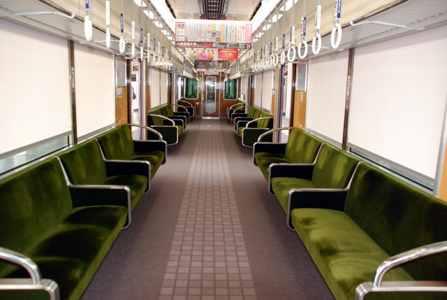 阪急9104車内.jpg