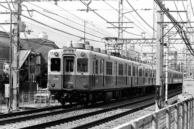 阪神赤胴7839鳴尾.jpg