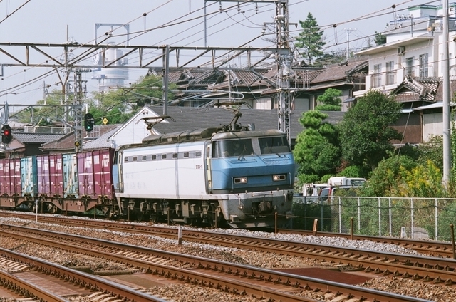 EF200-15.200610.jpg