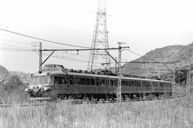 S56名電山中7500急行BW.JPG
