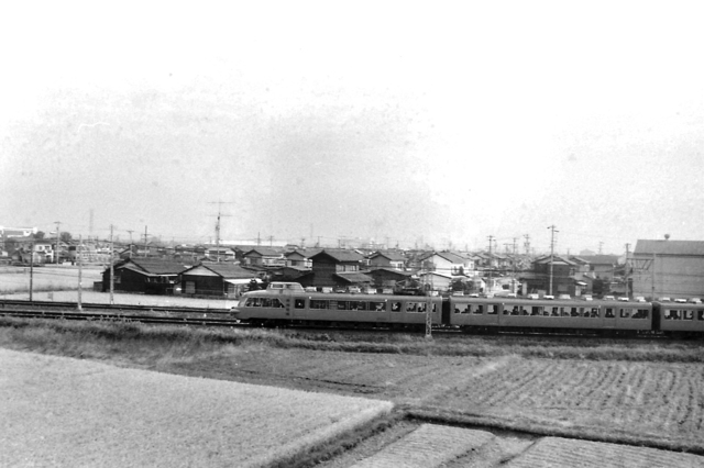 S61名鉄7500BWサイド一宮.JPG